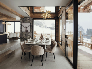 Luxueux chalet pour 11 avec piscine intérieure chauffée